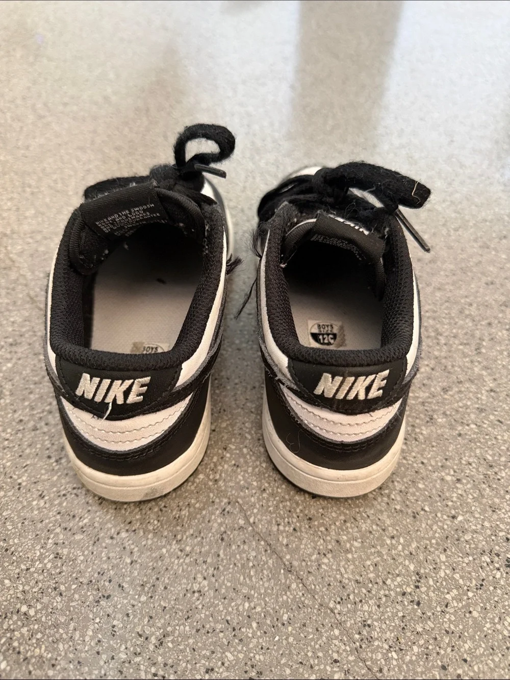 Nike classic kids